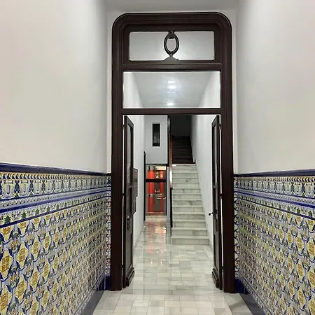 El Carmen Centro Con Garaje 希洪